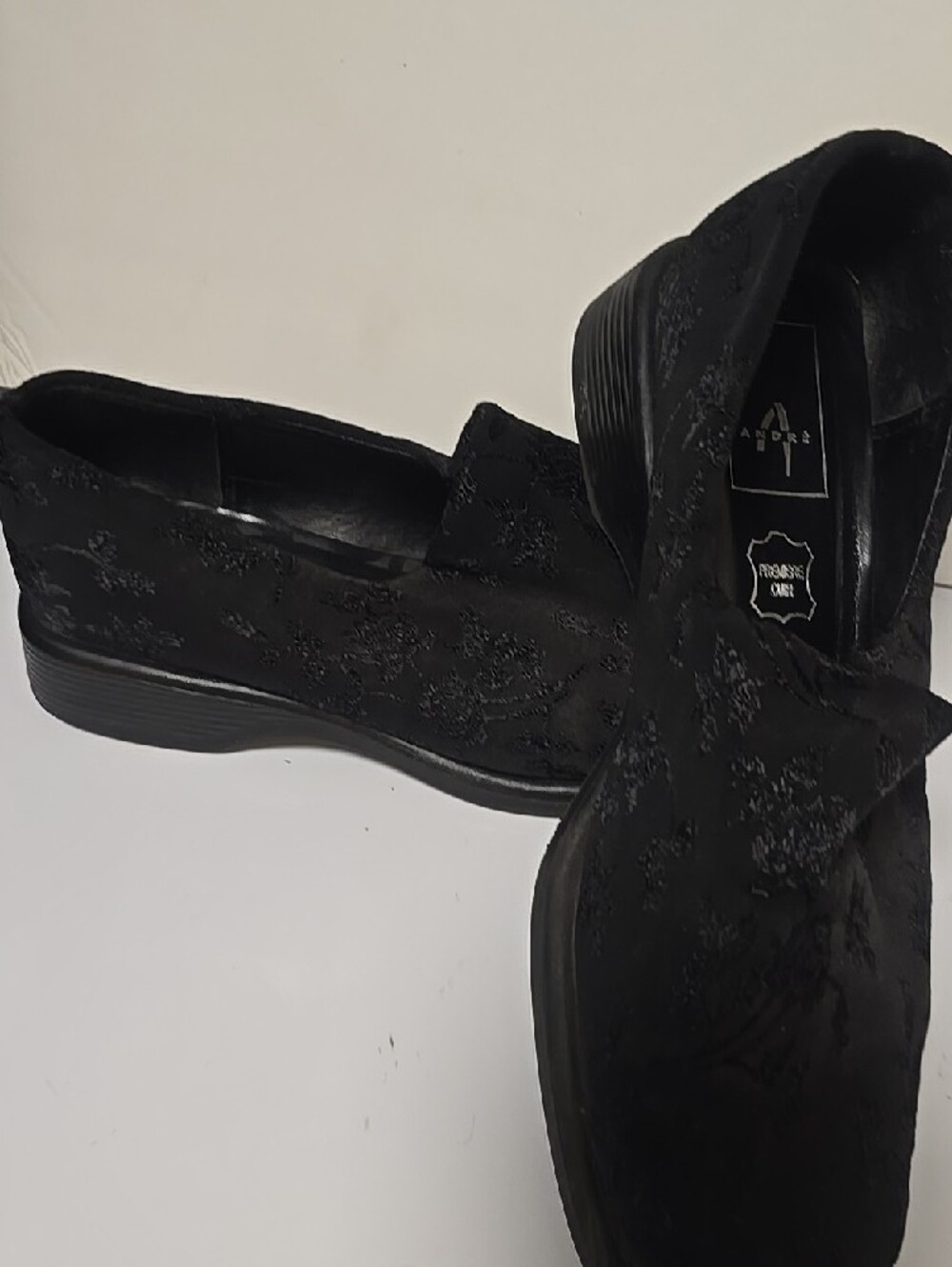 André Black Floral-Texture Women's Slip-On Loafers